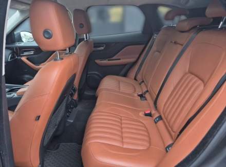 Jaguar - F-Pace