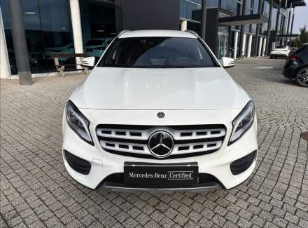 Mercedes-Benz - GLA