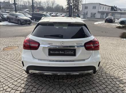 Mercedes-Benz - GLA