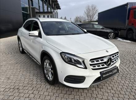Mercedes-Benz - GLA