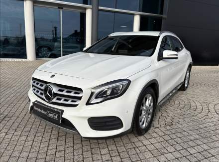 Mercedes-Benz - GLA