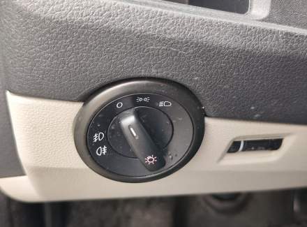 Volkswagen - Caravelle