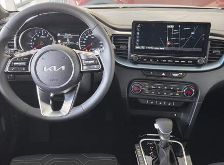 Kia - XCeed