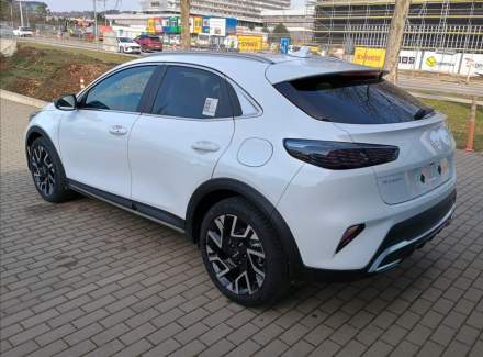 Kia - XCeed