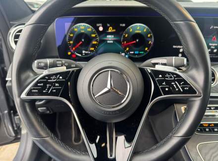 Mercedes-Benz - E-class