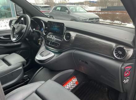 Mercedes-Benz - V-class