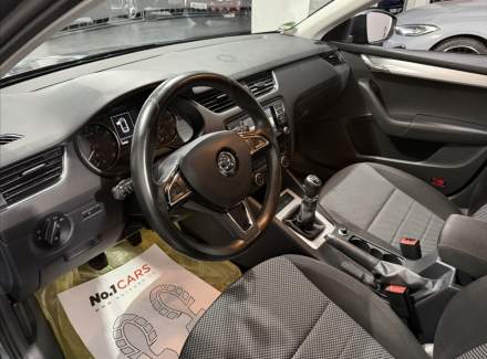 Škoda - Octavia