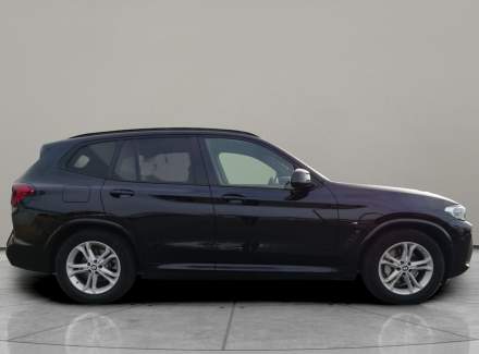 BMW - X3