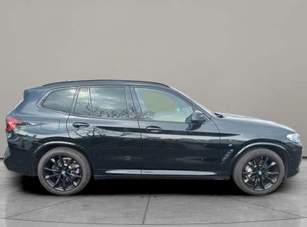 BMW - X3