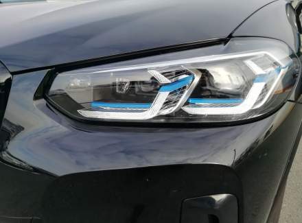 BMW - X3