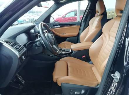 BMW - X3