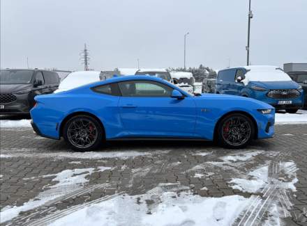 Ford - Mustang