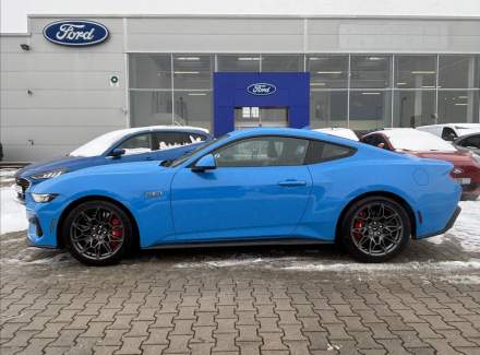 Ford - Mustang