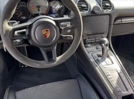 Porsche - Cayman