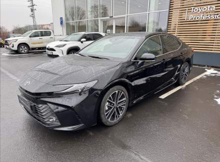 Toyota - Camry