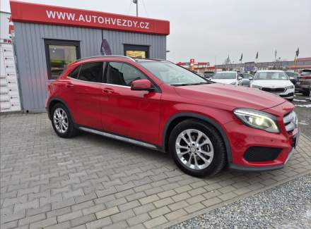 Mercedes-Benz - GLA