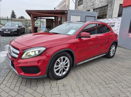 Mercedes-Benz - GLA