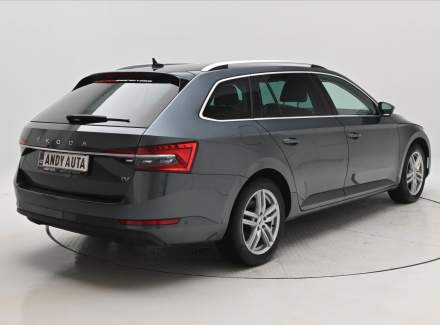 Škoda - Superb