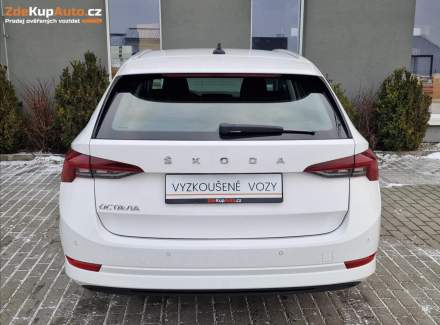 Škoda - Octavia