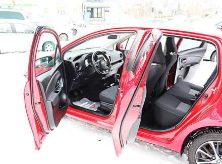 Toyota - Yaris
