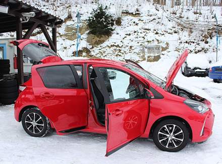 Toyota - Yaris
