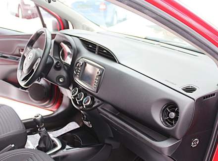 Toyota - Yaris