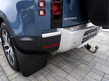 Land Rover - Defender