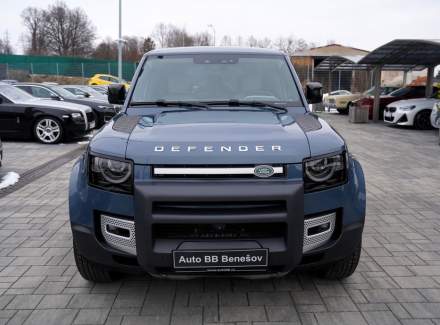 Land Rover - Defender