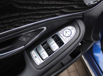 Mercedes-Benz - C-class