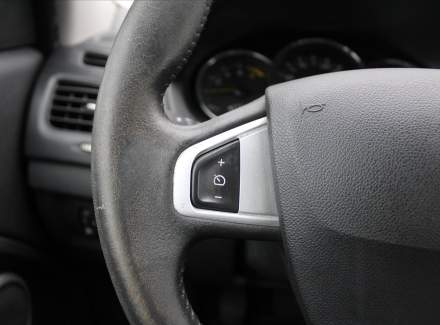 Renault - Fluence