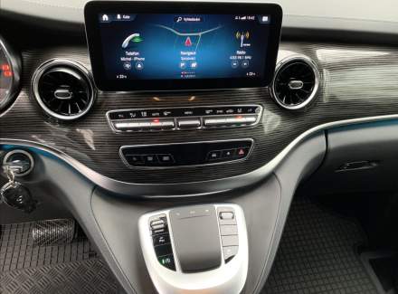 Mercedes-Benz - V-class