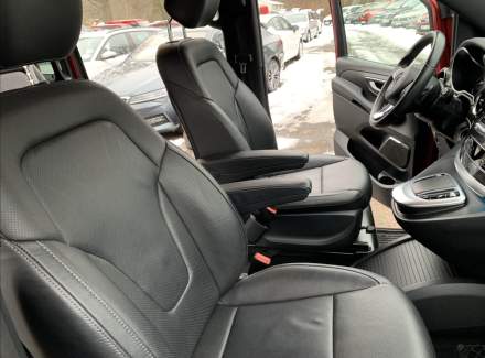 Mercedes-Benz - V-class