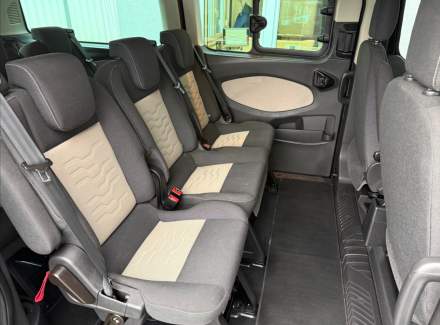 Ford - Tourneo Custom