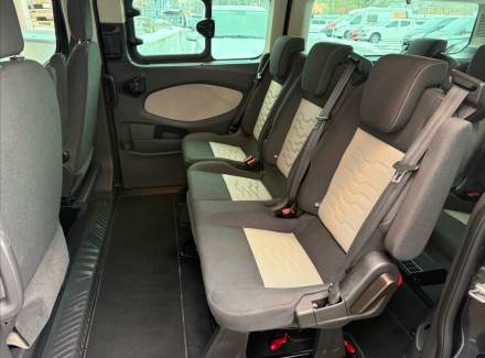 Ford - Tourneo Custom