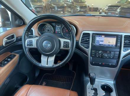 Jeep - Grand Cherokee