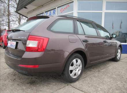 Škoda - Octavia