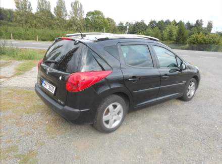 Peugeot - 207