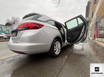 Opel - Astra