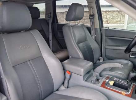 Jeep - Grand Cherokee