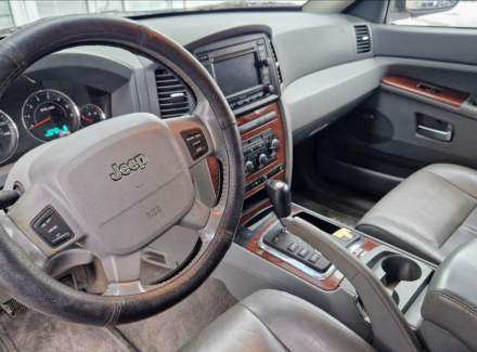 Jeep - Grand Cherokee