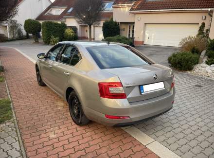 Škoda - Octavia