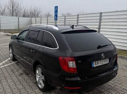 Škoda - Superb