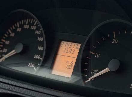 Mercedes-Benz - Vito