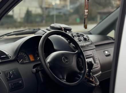 Mercedes-Benz - Vito