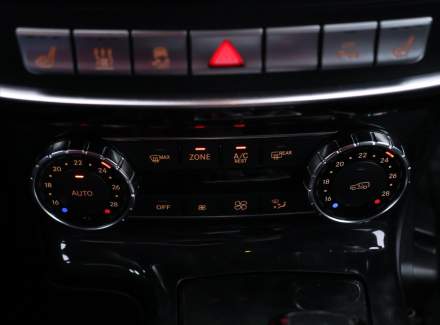 Mercedes-Benz - G-class