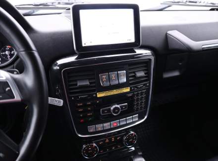 Mercedes-Benz - G-class