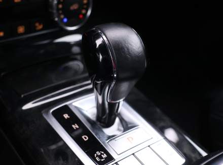 Mercedes-Benz - G-class