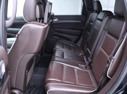 Jeep - Grand Cherokee