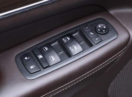 Jeep - Grand Cherokee