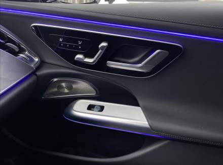 Mercedes-Benz - E-class